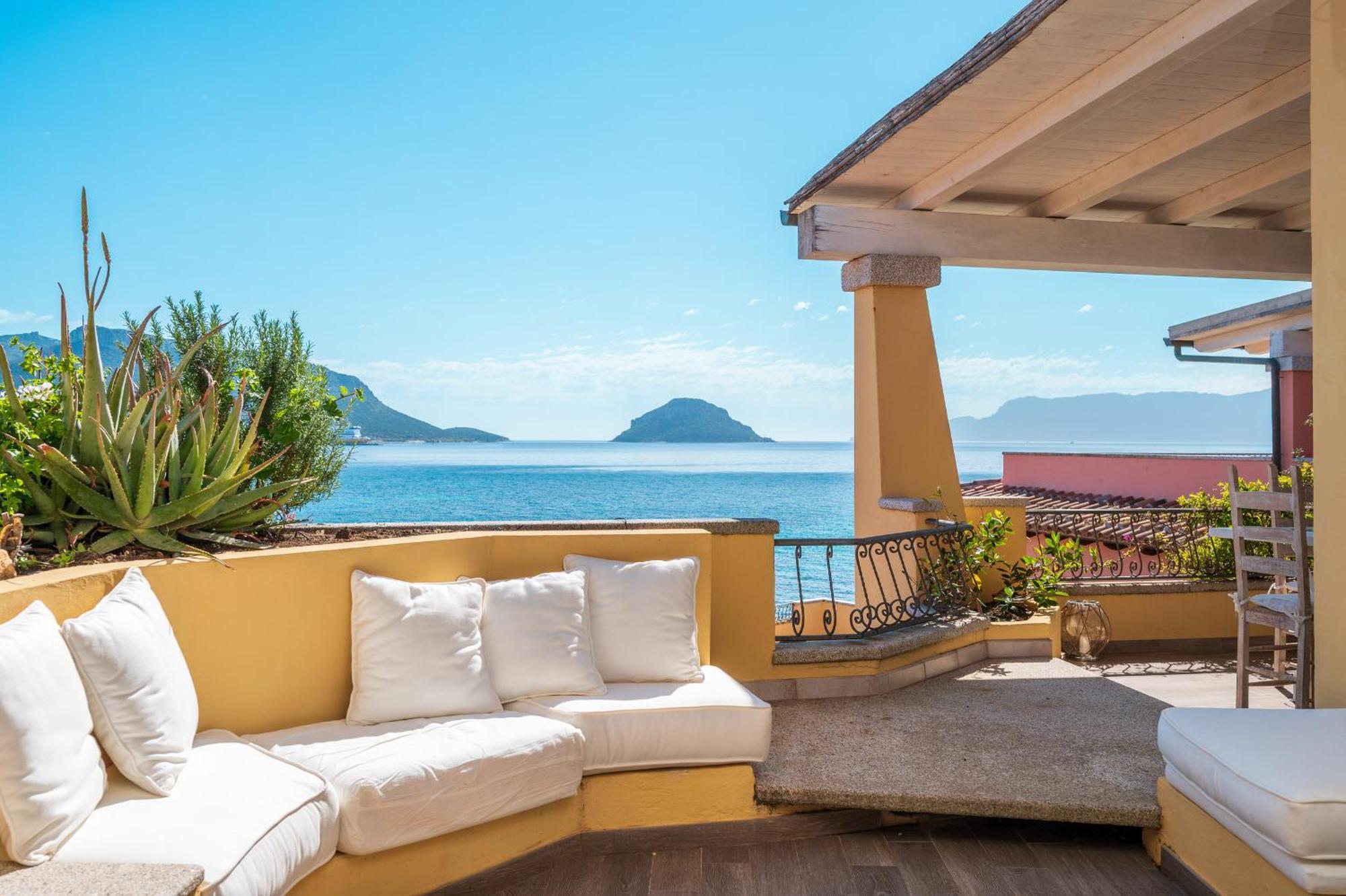 S'Abba Seafront Apartments - Your House In Sardinia 阿兰奇湾城 外观 照片