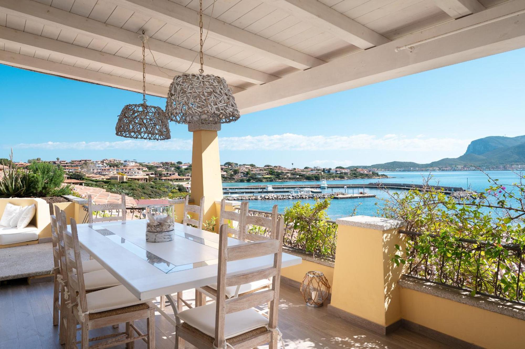 S'Abba Seafront Apartments - Your House In Sardinia 阿兰奇湾城 外观 照片