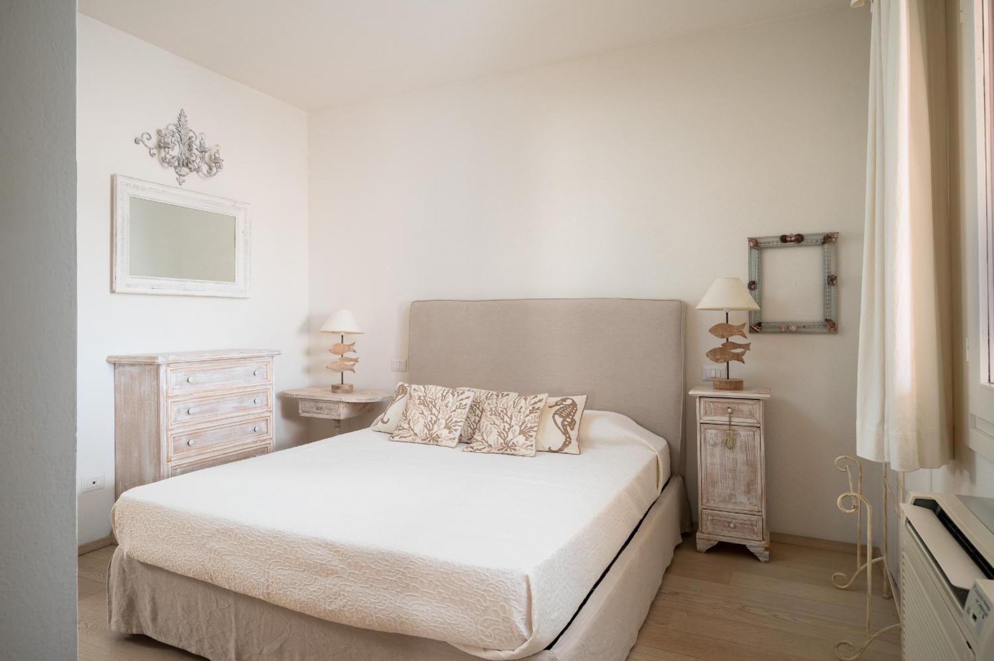 S'Abba Seafront Apartments - Your House In Sardinia 阿兰奇湾城 外观 照片