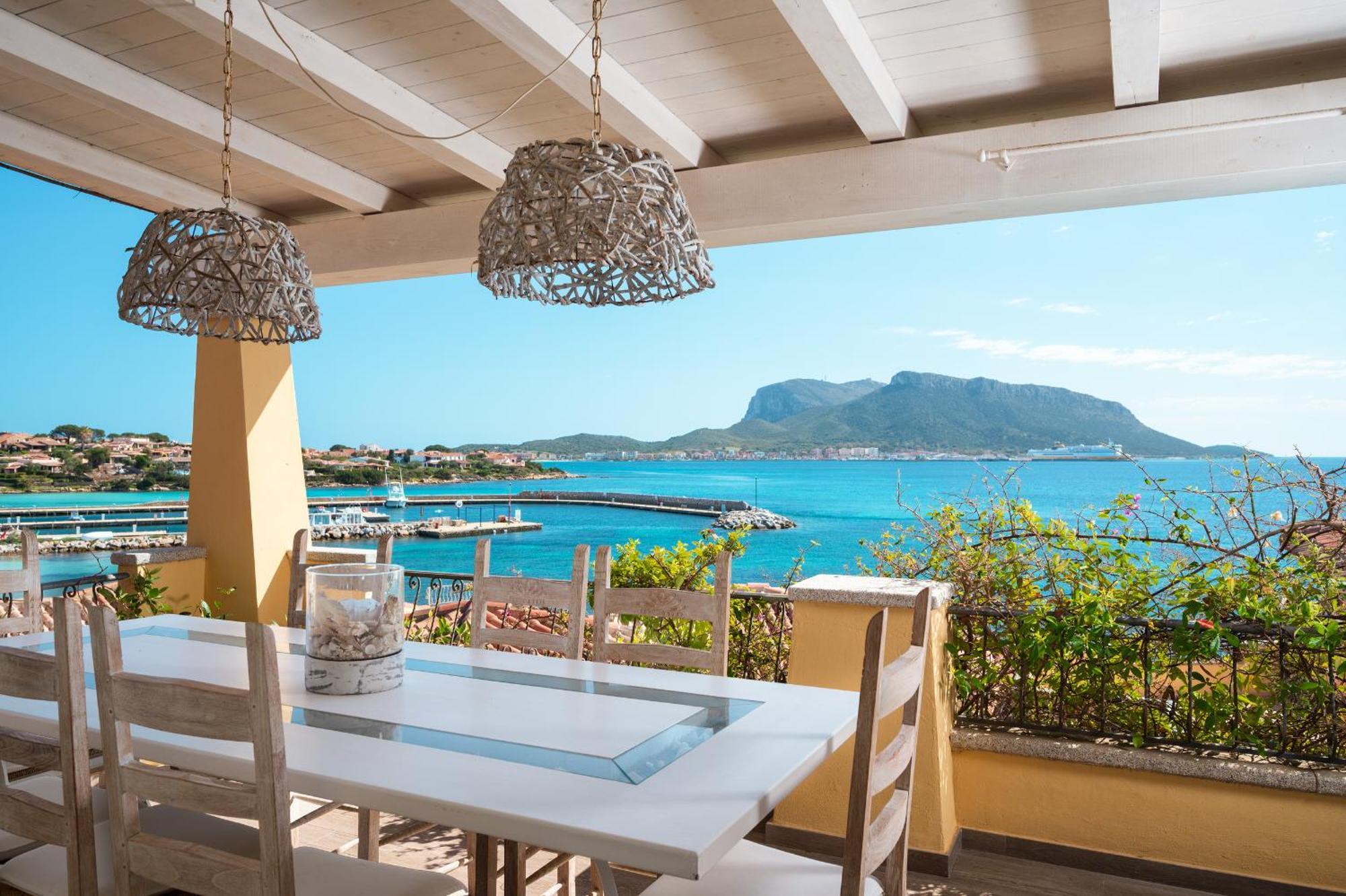 S'Abba Seafront Apartments - Your House In Sardinia 阿兰奇湾城 外观 照片